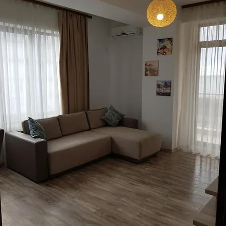 Summerland Beach&sun Apartament *